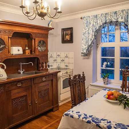Apartment Herrenhaus Brookhusen Nahe Rostock & Ostsee *