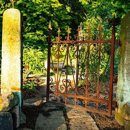 Herrenhaus Brookhusen Nahe Rostock & Ostsee Benitz